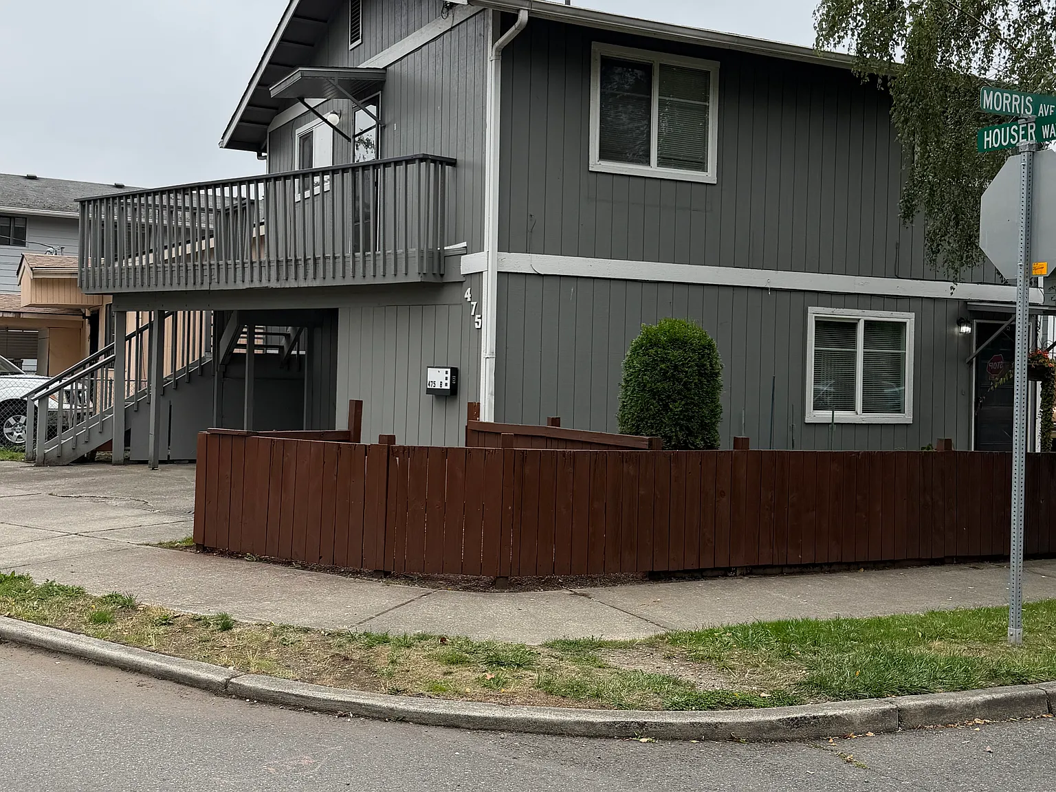 2 bed, 670 sqft, $2,000 — Photo 2