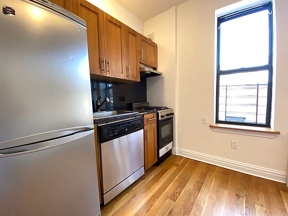 2nd image of 355 W 51st St APT 63