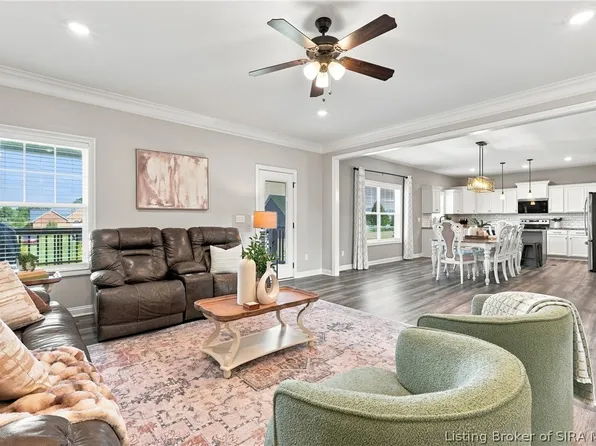 7007 Patriot Court, Charlestown, IN 47111