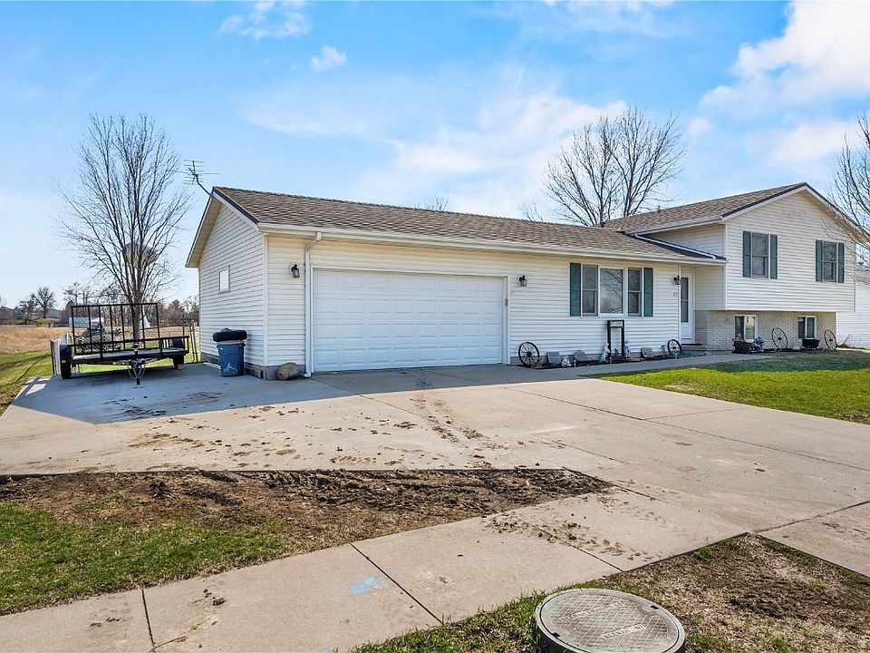 815 W Miller St, Marengo, IA 52301 Zillow