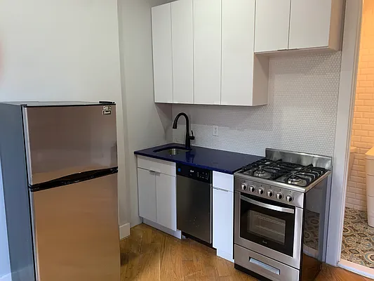 Rented by EXP Realty NYC | media 2