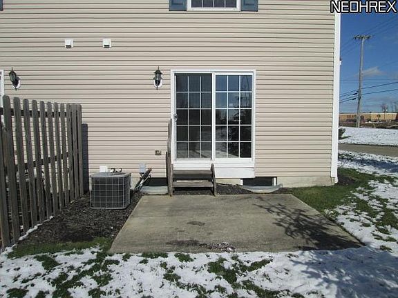 2nd image of 9998 Beverly Ln