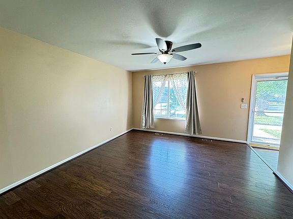 Photo D