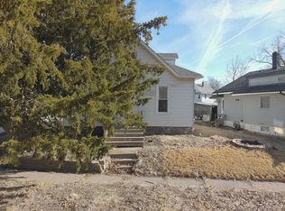209 S Lincoln Ave, Davenport, IA 52802