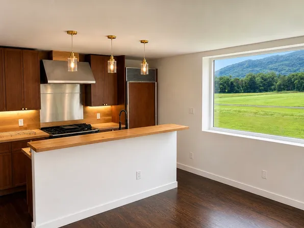 8559 Route 209 Suite B, Ellenville, NY 12428