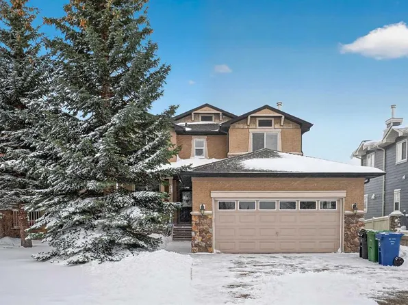 70 E Panatella Cir NW, Calgary, AB T3K 5Z7