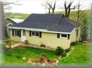 7247 Bordeau Dr NE, Belding, MI 48809