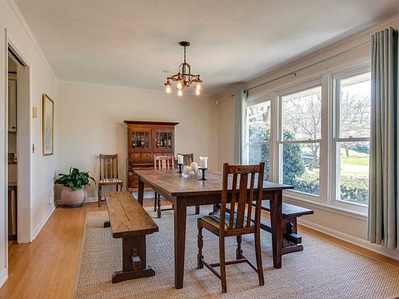5th image of 748 Winthorne Dr