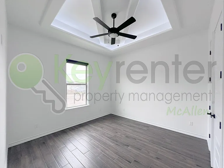 3412 Inez St — Photo 42