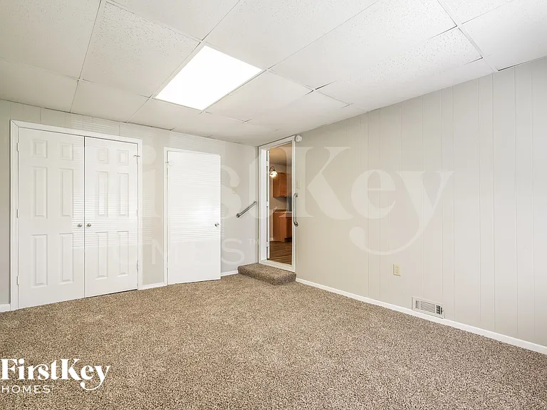 7016 Sun Valley Way — Photo 10