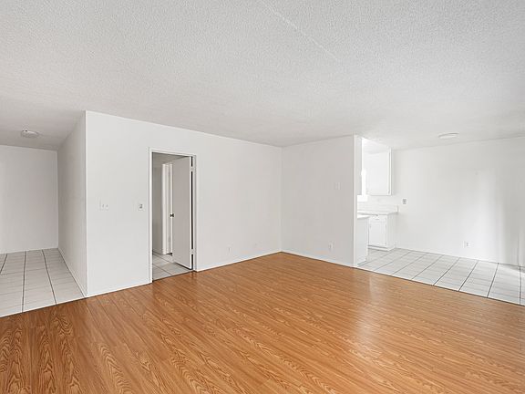 5th image of 1011 Palm Ave #2b435f3c6
