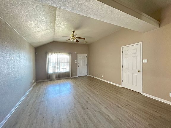 4th image of 4700 John David Dr #B