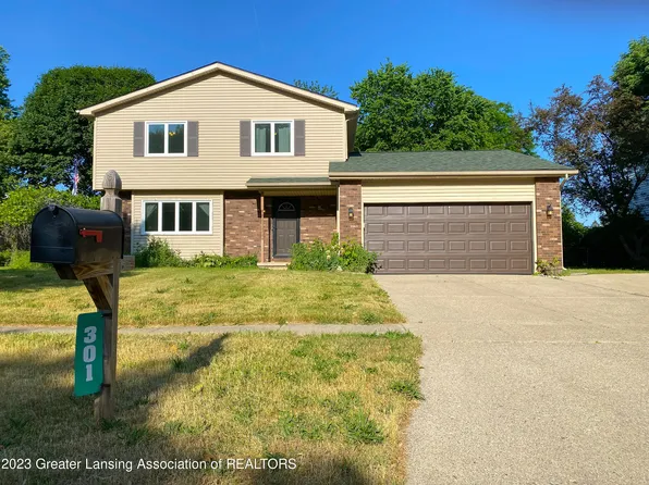 301 Peachtree Pl, Mason, MI 48854