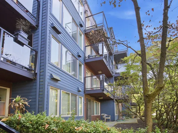 29 Etruria St, Seattle, WA 98109
