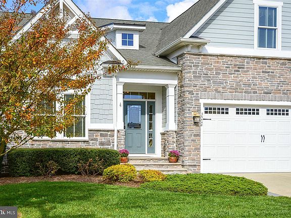3rd image of 36448 Wild Rose Cir
