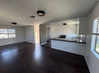 836 E New York St APT B, Long Beach, CA 90813