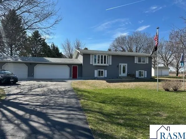 34851 Arrowwood Dr, Kasota, MN 56050