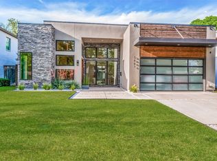 3887 Van Ness Ln, Dallas, TX 75220