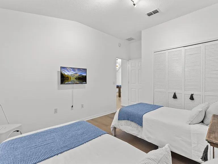 3137 Sun Lake Ct #B — Photo 14