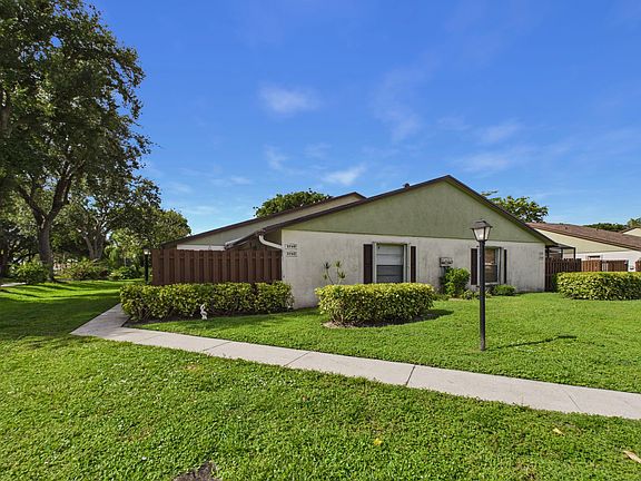 3rd image of 3760 Coco Loba Lane