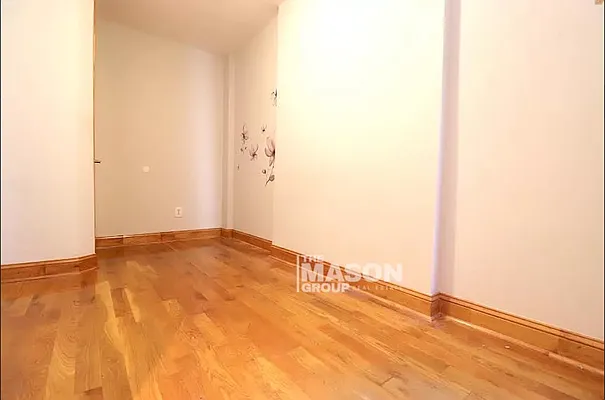 Rented by Mason Group LLC | media 8