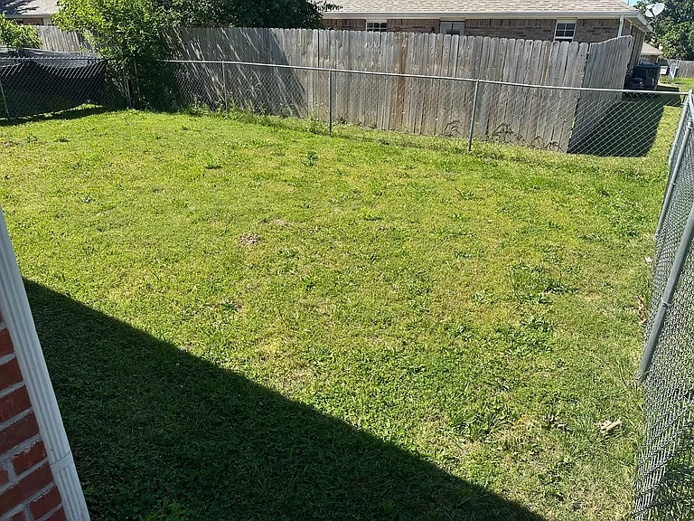 11 Holly Dr #B — Photo 32
