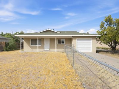 1136 Pinon Ct SE, Los Lunas, NM, 87031