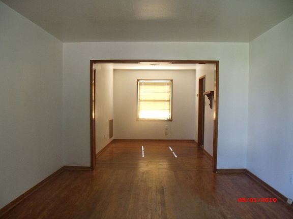 3rd image of 2 NW 26th St