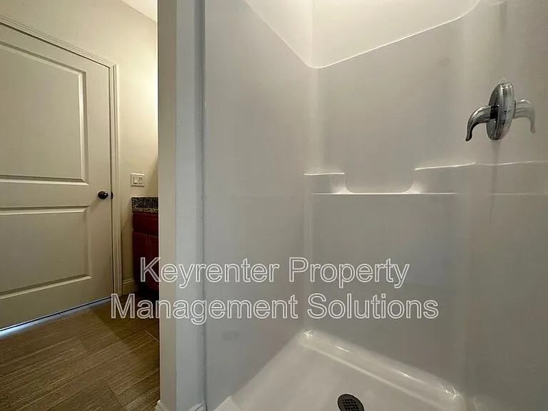 3445 Lee Hwy #102 — Photo 11