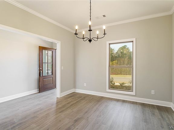 5th image of 5240 Summerfield Dr E