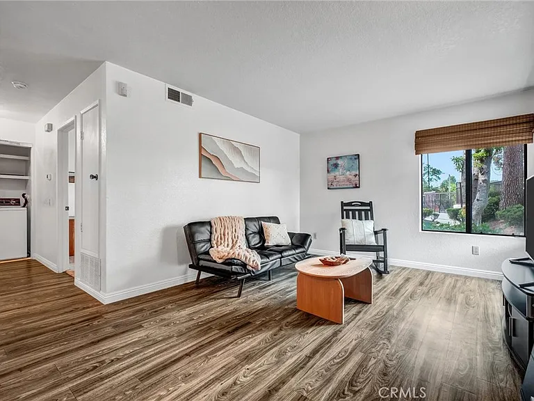 25713 Sycamore Pointe — Photo 2