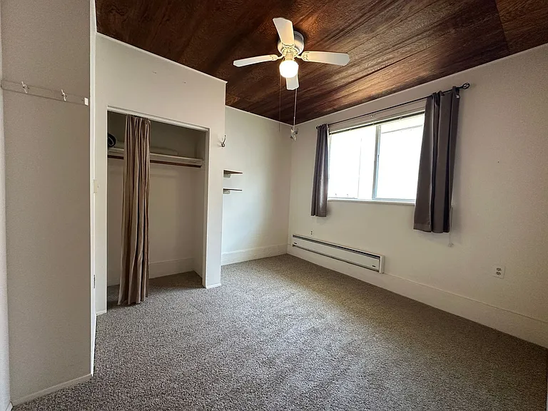 500 S 3rd Pl — Photo 8