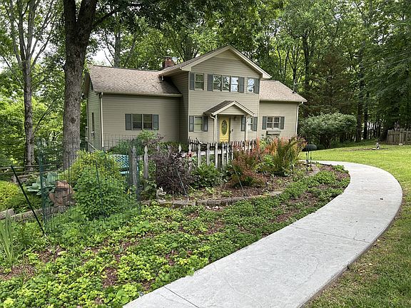 3rd image of 331 Huffman Park Rd