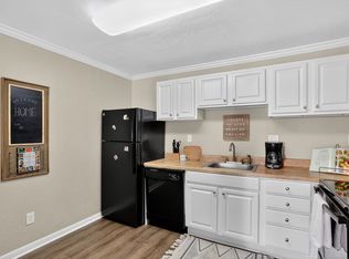 Seminole Flatts, Tallahassee, FL 32304