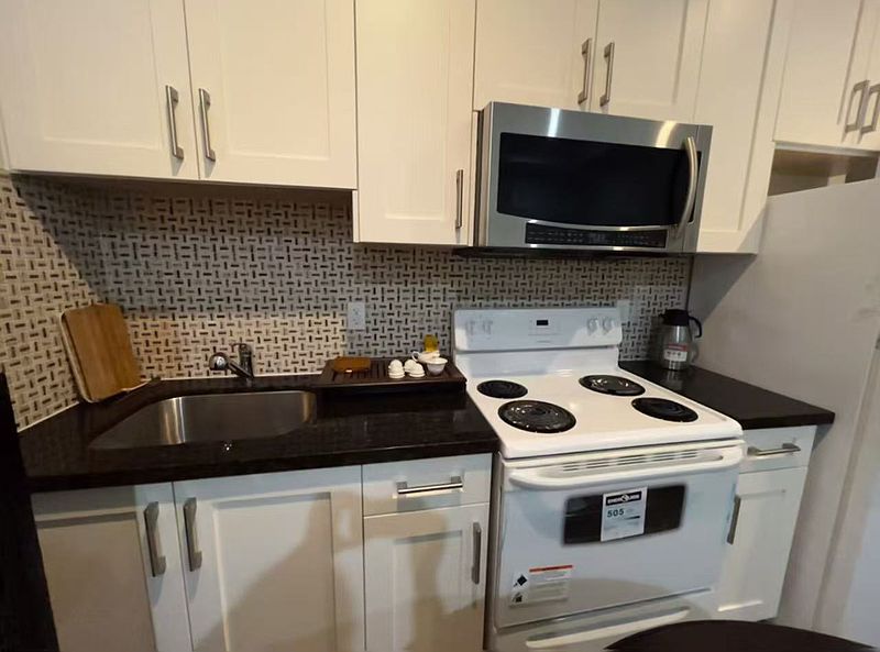 Surrey House for rent - 1 Bedroom in Surrey