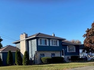 5 Trifone Rd, Revere, MA 02151