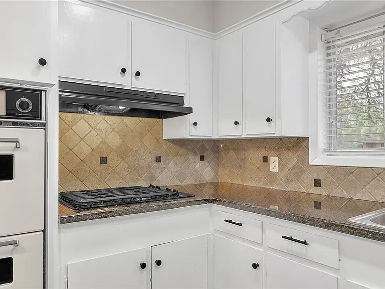1312 Timm Dr — Photo 8