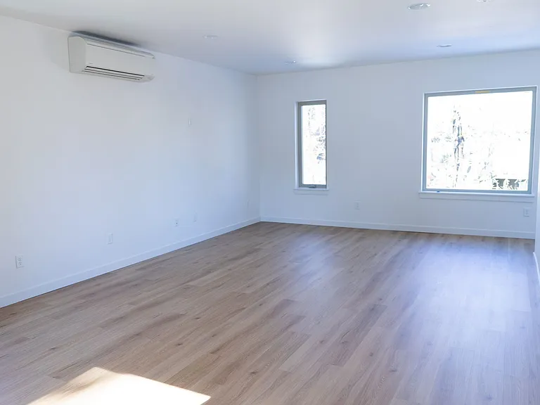 30515 SW Magnolia Ave — Photo 22