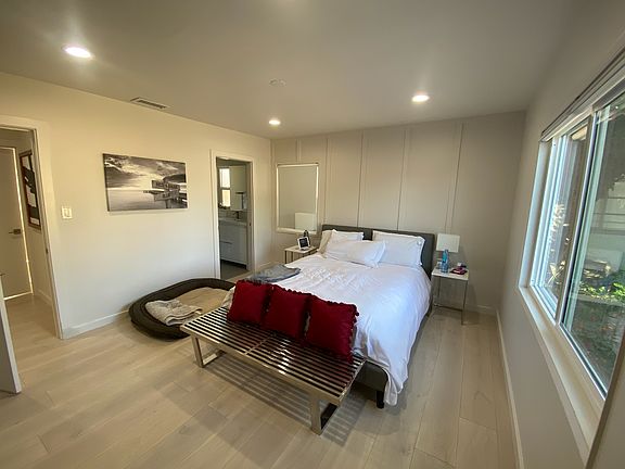 4th image of 6457 Blucher Ave