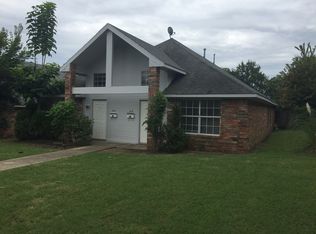 914 W Houston St, Sherman, TX 75092