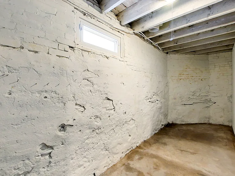 41 Almy St #3 — Photo 19