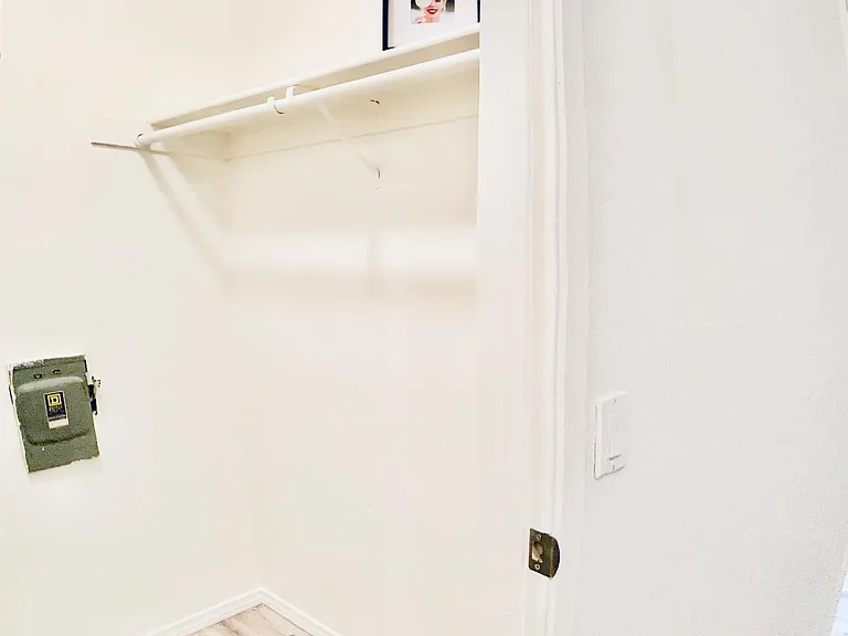 2055 Front St #9 — Photo 10