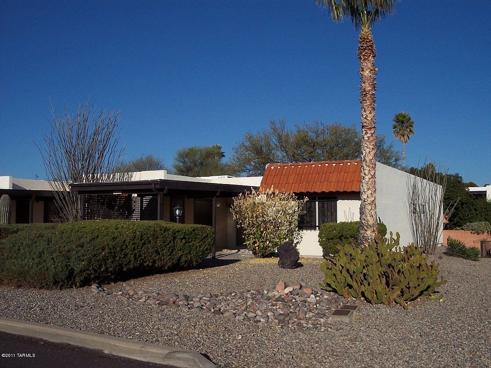 1st image of 313 N Calle De Las Profetas
