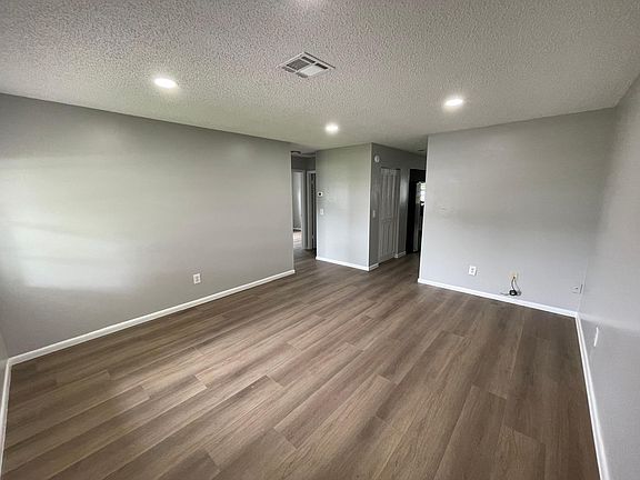 2nd image of 2487 NW Holiday Ct
