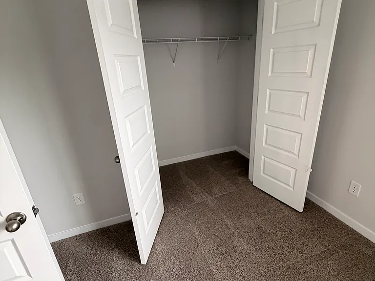 1229 Skystone Loop NE — Photo 17