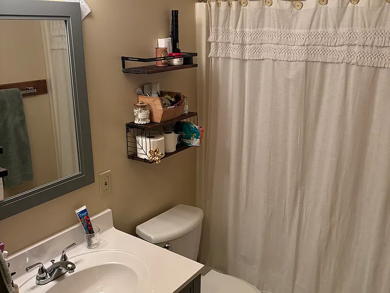 3209 Princeton Ct — Photo 12