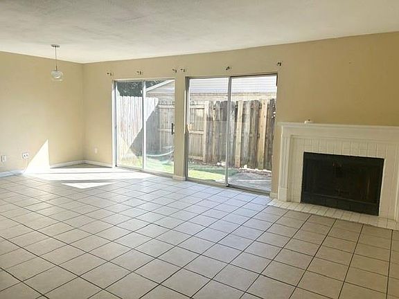 3rd image of 6701 Dickens Ferry Rd APT 30