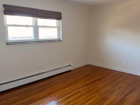 100 Bergen Blvd APT 28, Fairview, NJ 07022