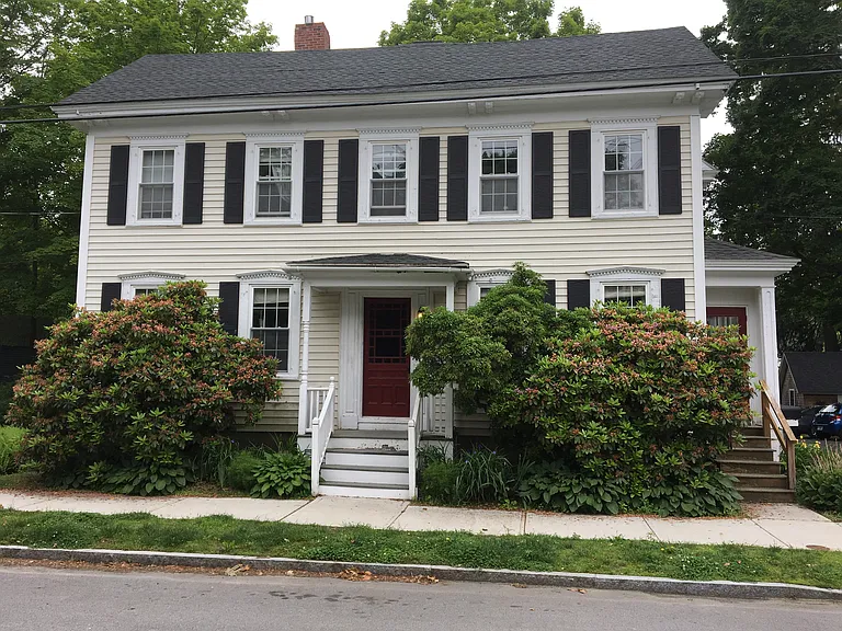384 Union St #3 — Photo 1