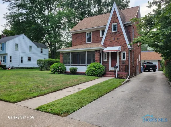 3525 Wyckliffe Pkwy, Toledo, OH 43606